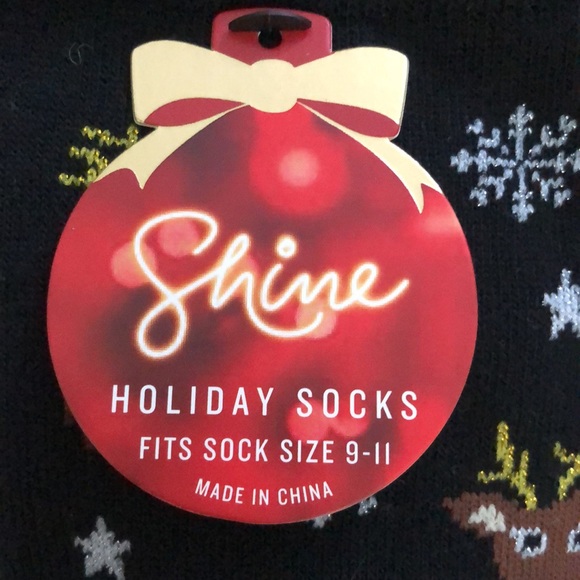 2 Pairs of Christmas Socks - Picture 4 of 5